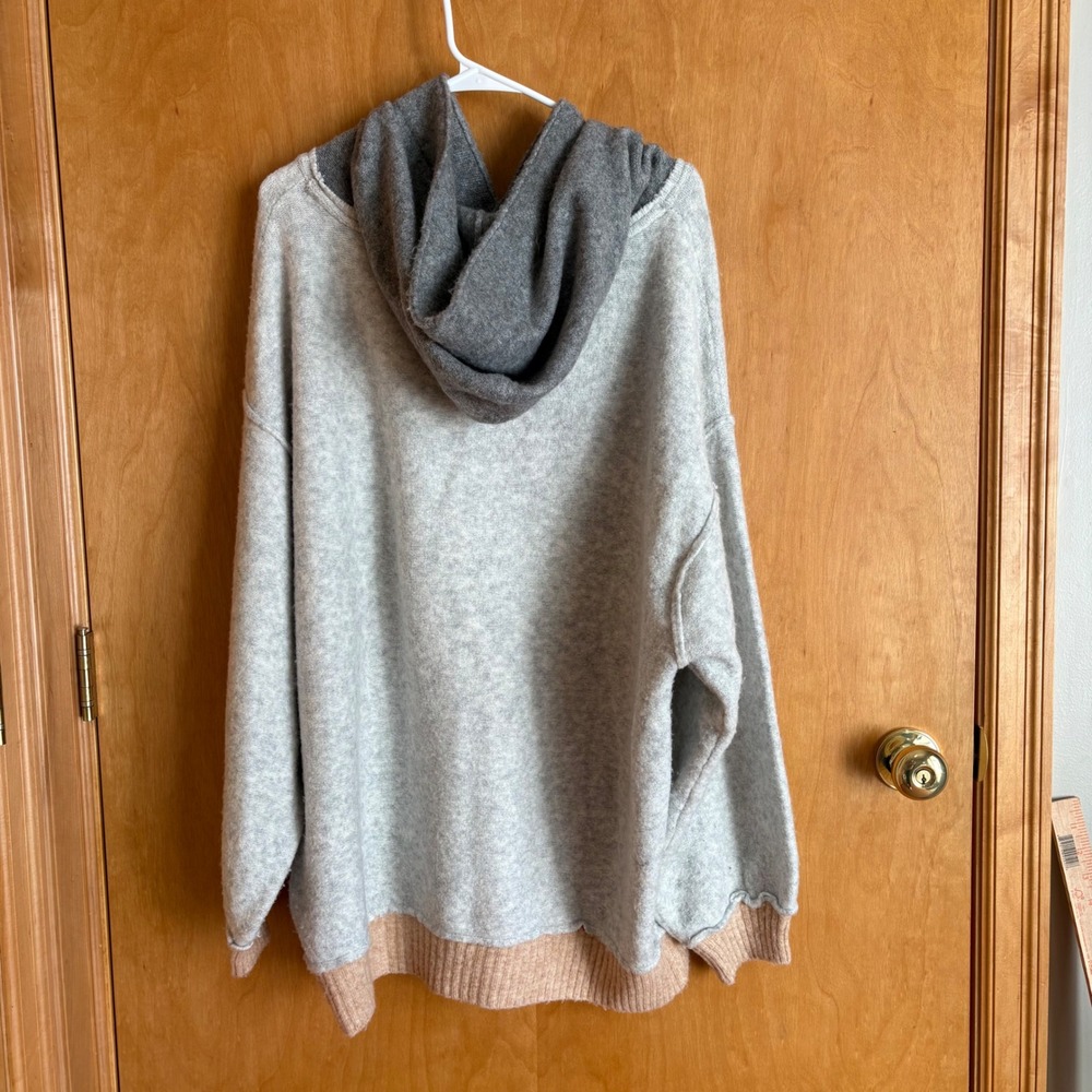 Free People Hoodie Women Large Grey Tan Colorblock Wool Blend Knit Sweater - Picture 2 of 13
